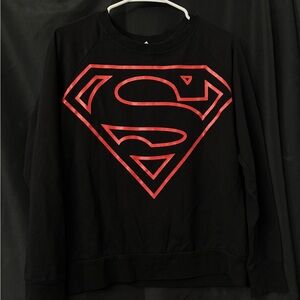 Superman Red Logo Black Sweater - M